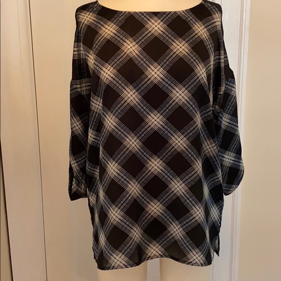Classy plaid blouse from the Limited - size small - Picture 1 of 7